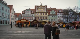 Jak sprawdzić gdzie jest woda na działce?