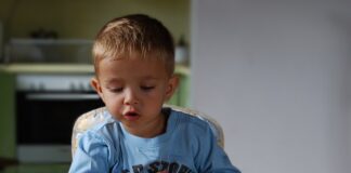 Czy potrzebne jest krzesełko do karmienia? Czy potrzebne jest krzesełko do karmienia?