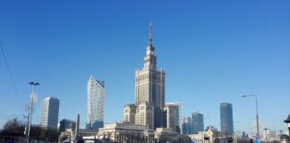 Ile osób w Polsce ma pozwolenie na broń?